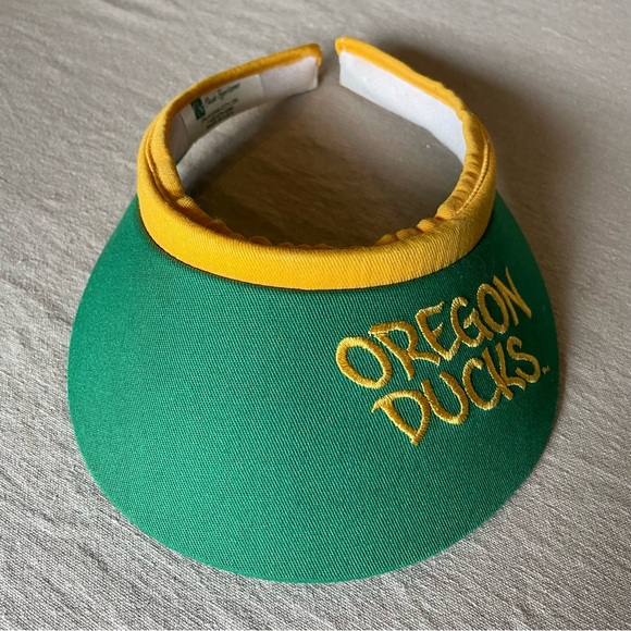 Vintage Oregon Ducks Visor Hat Classic Sportswear Made in USA Excel Condition - Picture 1 of 15
